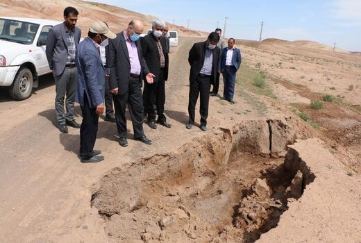 آغاز اجرای عملیات بازسازی جاده عشایری ورامین