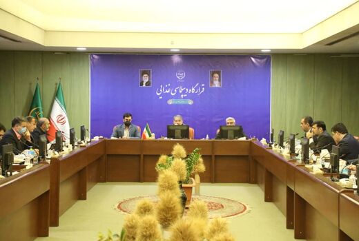  باید توازن در واردات و صادرات ایجاد شود
