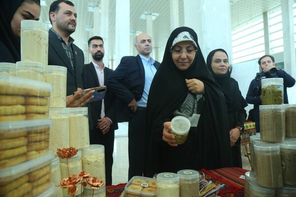 مشاور وزیر جهاد کشاورزی:ظرفیت زنان در تحقق امنیت غذایی کشور باید تقویت شود