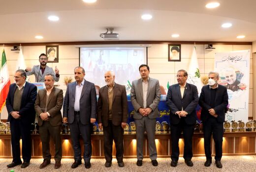 آئین تجلیل از سفیران امنیت غذایی بسیج جامعه کشاورزی فارس برگزار شد