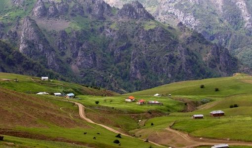 زندگی بیش از یک میلیون خانوار به منابع طبیعی وابسته است / تأکید بر مشارکت‌محوری در حفاظت سرزمین