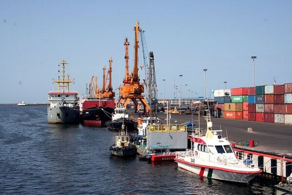 ورود سومین کشتی حامل روغن خام به بندر امیرآباد