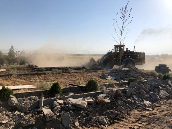 تخریب ۲ مورد ساخت و ساز غیر مجاز در اراضی کشاورزی قزوین