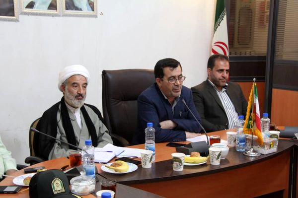 دشمن تهدید جامعه را از طریق سلامت مردم دنبال می‌کند