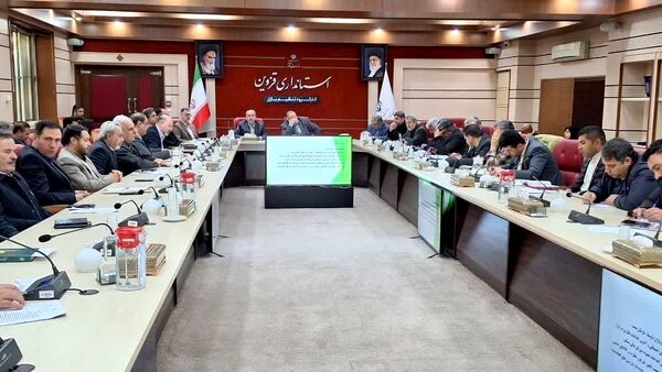 نشست  کارگروه تنظیم بازار و امنیت غذایی در استان قزوین برگزار شد 