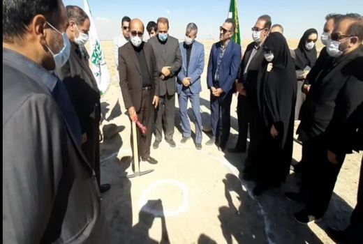 آغاز به کار عملیات اجرایی مجتمع انباری، ذخیره سازی و کارخانه خوراک دام در استان قزوین 