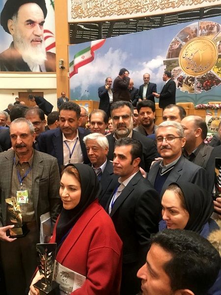 تجلیل از نمونه های ملی بخش کشاورزی فارس  