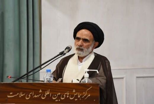 زمینه‌های تعالی در صنایع کشتارگاهی و غذای حلال فراهم شود