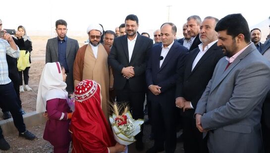 بازدید وزیر جهاد کشاورزی از سیلوی گرمسار