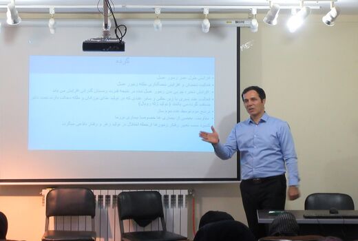 کارگاه آموزشی استحصال محصولات جانبی زنبور عسل برگزار شد
