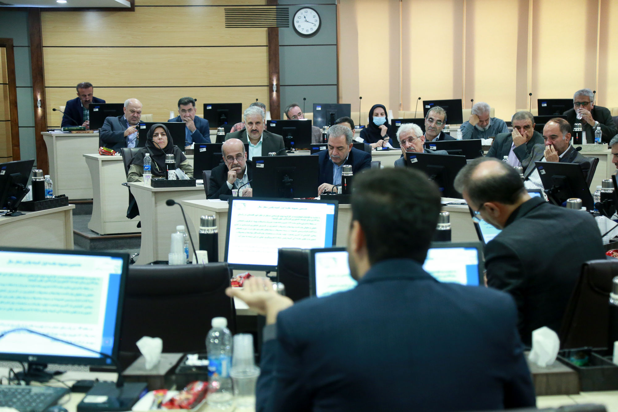 جلسه کمیته پایش شعار سال 