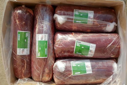 توزیع 100 تن گوشت گوساله منجمد در آذربایجان شرقی 