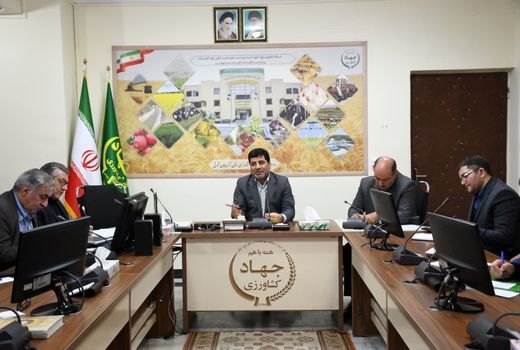 مشارکت مردمی کلید اجرای برنامه بخش کشاورزی استان در سال 1403