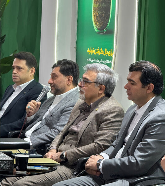 تأکید بر لزوم تقویت ابزارهای نوین بانکی و حمایت از تولید