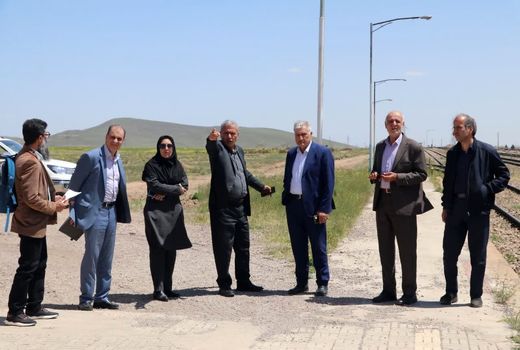 بازدید مدیران معاونت باغبانی از محل احداث پایانه صادراتی محصولات کشاورزی قزوین