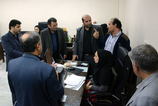 بازدید اعضای کمیسیون رفع تداخلات آذربایجان شرقی  از اداره مهندسی و حدنگاری مدیریت امور اراضی