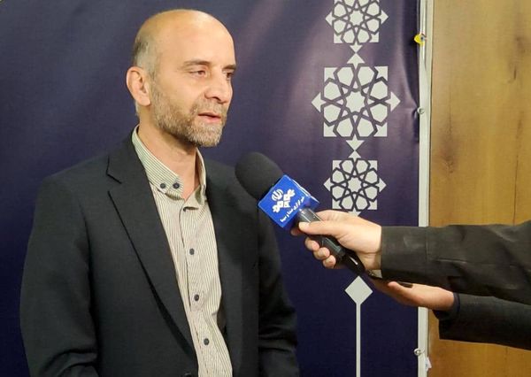 ذخیره ۶۰۰ تن مرغ منجمد در سردخانه‌ها/ گوشت قرمز بیش از نیاز موجود است