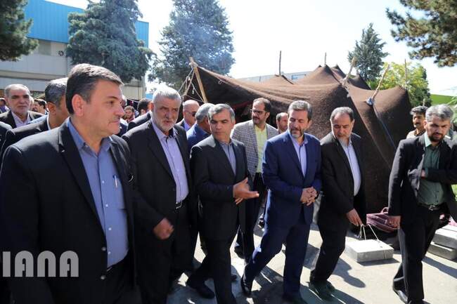 بازدید وزیر جهاد کشاورزی از چهارمین نمایشگاه توانمندی های عشایر و روستائیان