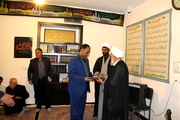  تقدیر از مدیران پیشگام در زمینه های فرهنگی و عقیدتی