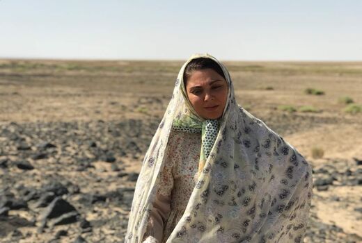 تصاویری نگران کننده از خشکی زاینده رود در قاب «سیمین»