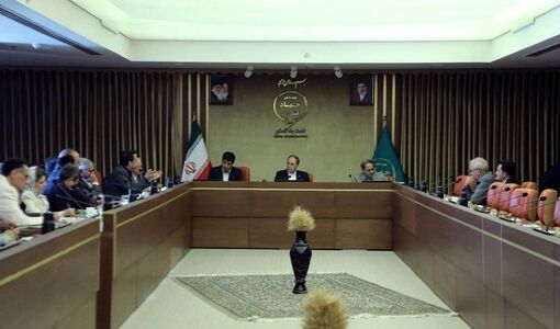 نشست هم اندیشی وزیر جهادکشاورزی با انجمن زنجیره‌های تولید گوشت مرغ