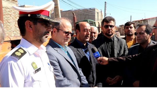 ارائه خدمات و تردد تراکتور و کمباین ها منوط به شماره گذاری است