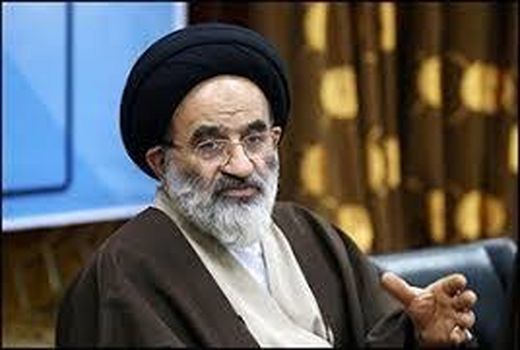 کمبودی در زمینه اقلام معیشتی مردم وجود ندارد