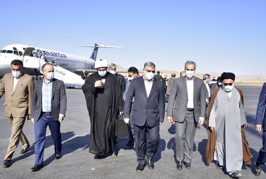 وزیر جهاد کشاورزی وارد فرودگاه بیرجند شد 