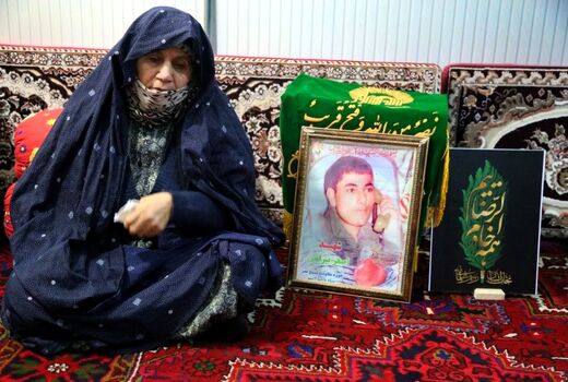 شهدای عشایر پیش قراولان دفاع مردمی در دوران دفاع مقدس  به شمار می روند