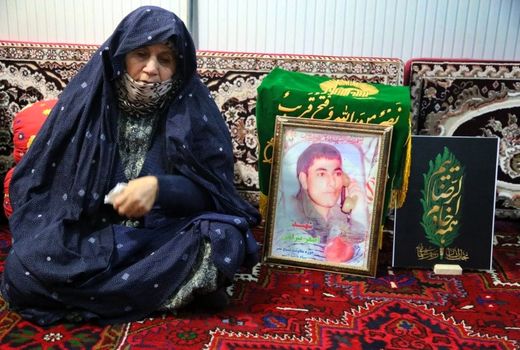 شهدای عشایر پیش قراولان دفاع مردمی در دوران دفاع مقدس  به شمار می روند