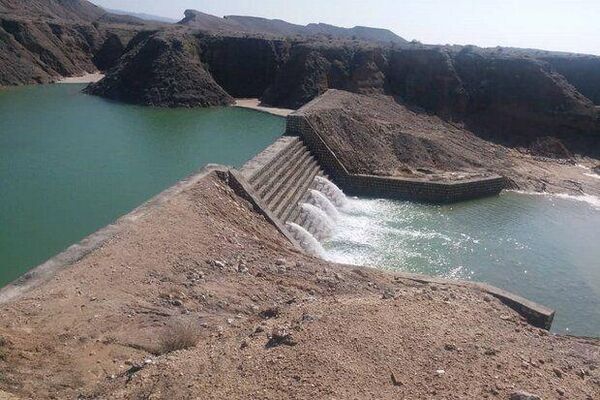 احداث بند‌های خاکی در حوزه کوه زر شهرستان دامغان