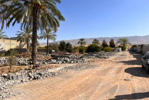 تخریب 19 مورد ساخت و ساز غیر مجاز در کازرون