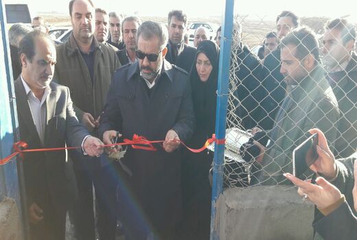 آغاز بهره‌برداری از طرح‌های دهه فجر با بهره‌برداری از یک طرح کشاورزی در شهرستان بویین‌زهرا