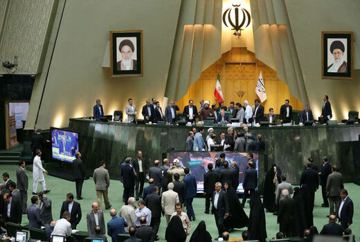 استیضاح ربیعی رای آورد