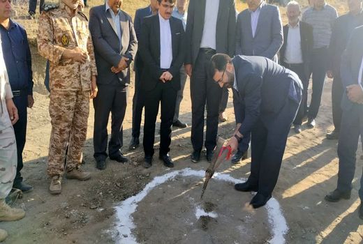 کلنگ‌زنی پروژه آبرسانی به روستای قشلاق تاریمیش قطور