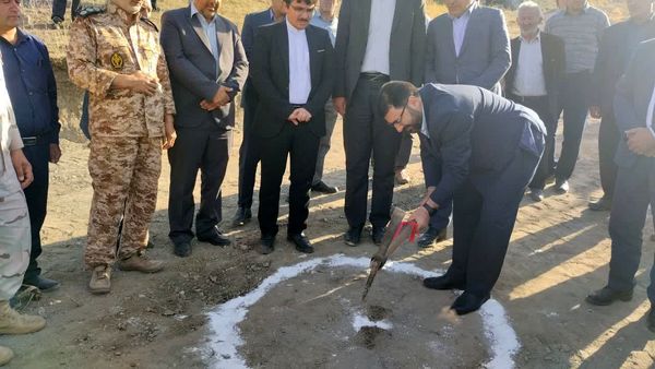 کلنگ‌زنی پروژه آبرسانی به روستای قشلاق تاریمیش قطور