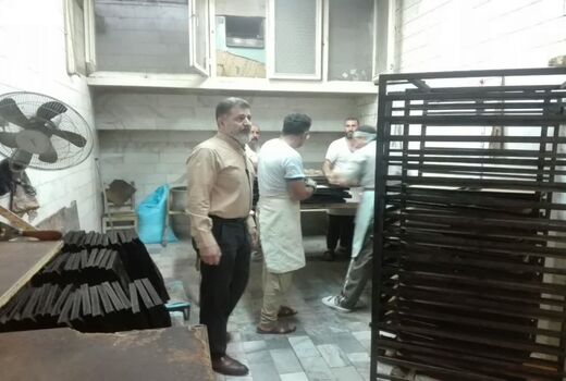 پلمپ سه واحد نانوایی متخلف در شهر قزوین