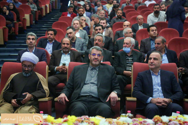 همایش الگوی کشت همزمان  با آغاز سال زراعی 1406- 1405