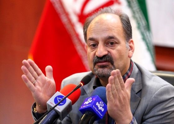 کاهش استخراج نفت از آزادگان برای بهبود کیفیت هوای تنفس مردم/ هورالعظیم با هدف استخراج آسان نفت در دولت قبلی خشک شد/ تولید برق از زباله، آخرین گزینه در چرخه مدیریت پسماند/ احتمال تعطیل شدن زباله‌سوز کهریزک به‌دلیل آلودگی