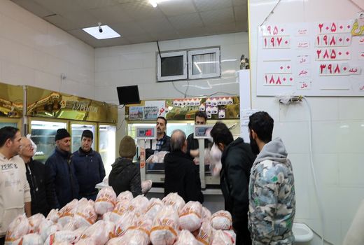 فراوانی اقلام و کالاهای اساسی در آذربایجان شرقی