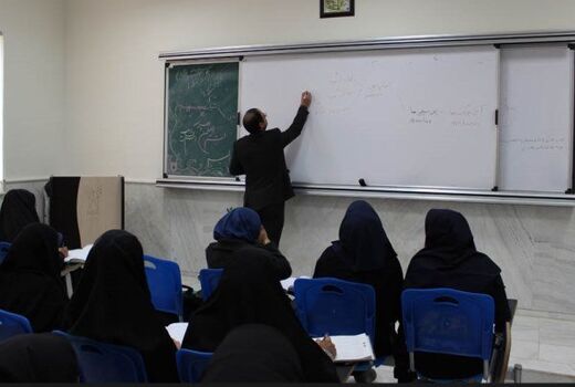 اساتید جوان و مستعد جایگزین بازنشسته‌ها می‌شوند