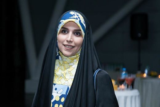 از این مجریهایی نیستم که یک ربع قبل شروع می رسند!