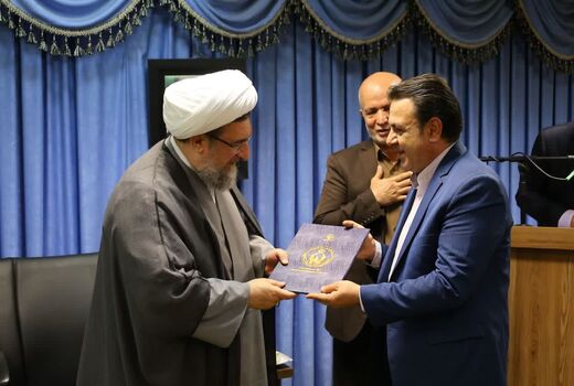 کسب رتبه اول استانی در طرح جمع آوری زکوات و کفارات توسط اداره کل غله و خدمات بازرگانی آذربایجان شرقی