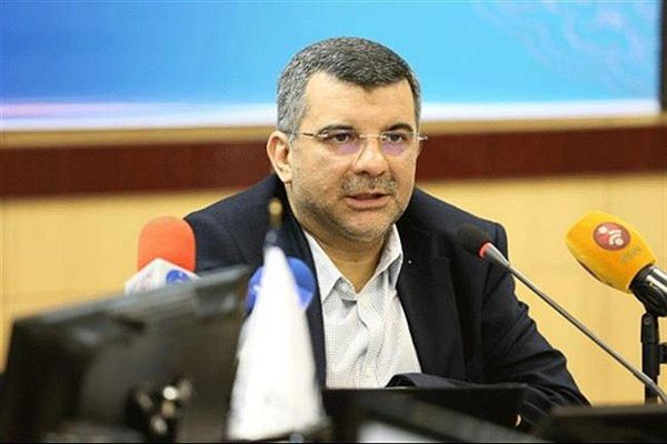 نصب کارتخوان در مطب ها ربطی به مالیات پزشکان ندارد 