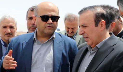 بازدید استاندار قزوین از مجتمع دامداری ۱۰ هزار رأسی در بوئین زهرا/ گامی بلند در جهت توسعه دامپروری استان
