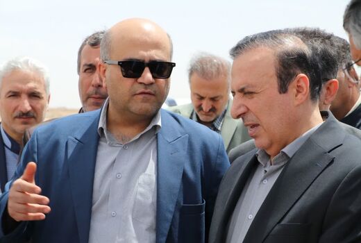 بازدید استاندار قزوین از مجتمع دامداری ۱۰ هزار رأسی در بوئین زهرا/ گامی بلند در جهت توسعه دامپروری استان