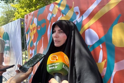 تهرانی‌ها از محصولات زنان روستا و عشایر استقبال می‌کنند