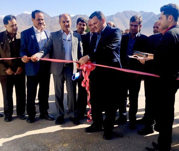 طرح زنجیره تولید فرآورده های گوشتی شرکت پرند در شهرستان تفت افتتاح شد