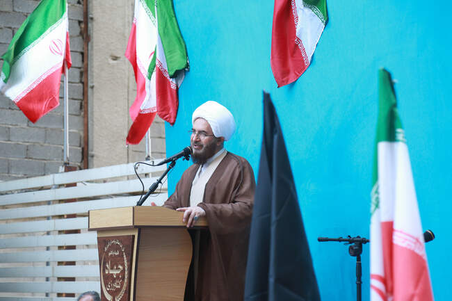  آیین بزرگداشت ارتحال امام خمینی (ره) در محل وزارت جهاد کشاوزری  