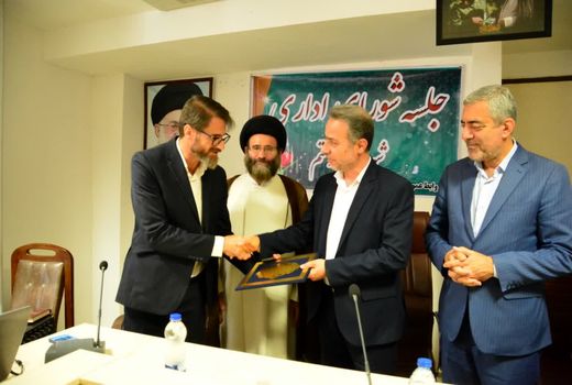 مدیر جهاد کشاورزی ممسنی، فرماندار رستم شد